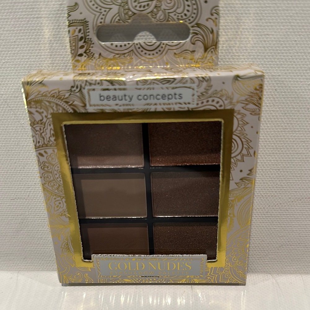 Beauty Concepts Golden Nudes Eye Shadow Palette.